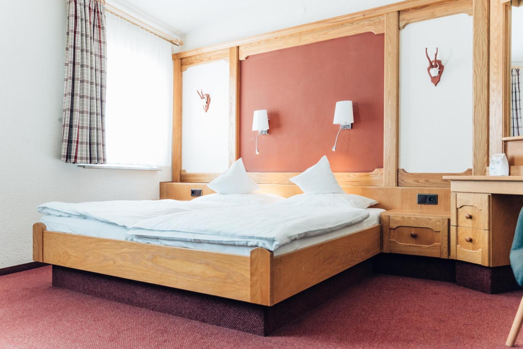 Akzent Hotel Berg'S Alte Bauernschaenke- Wellness Und Wein Rüdesheim nad Renem Zewnętrze zdjęcie